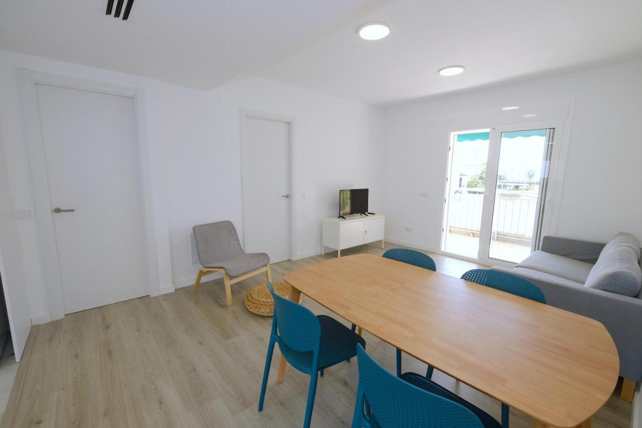 Apartaments Alex Cambrils Exteriör bild